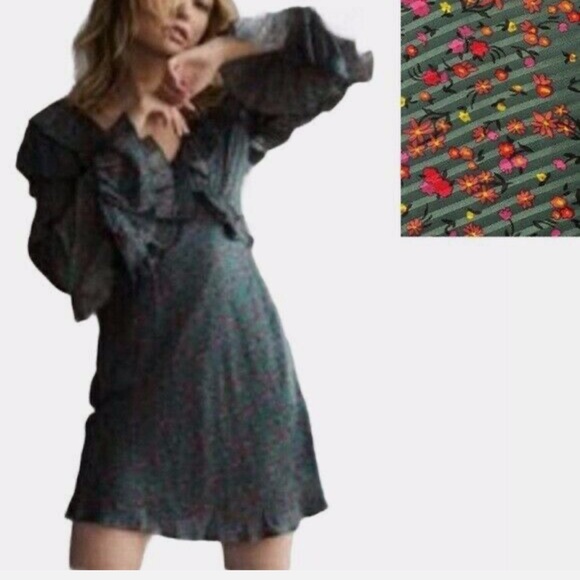 Free people long sleeve dress with floral print. Dark green. - Picture 2 of 13